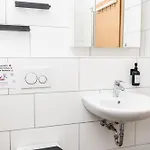 Cosyhomes24 - Centrally With Balcony And Garage - Il01b 伊瑟隆