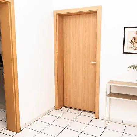 Cosyhomes24 - Centrally With Balcony And Garage - Il01b Apartament Iserlohn