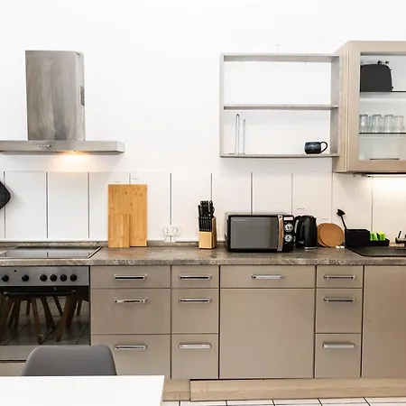 Cosyhomes24 - Centrally With Balcony And Garage - Il01b Apartment *