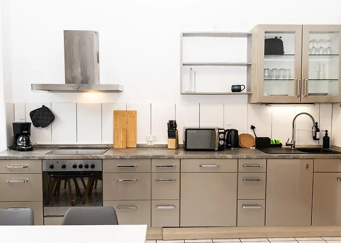 Cosyhomes24 - Centrally With Balcony And Garage - Il01b Apartament *